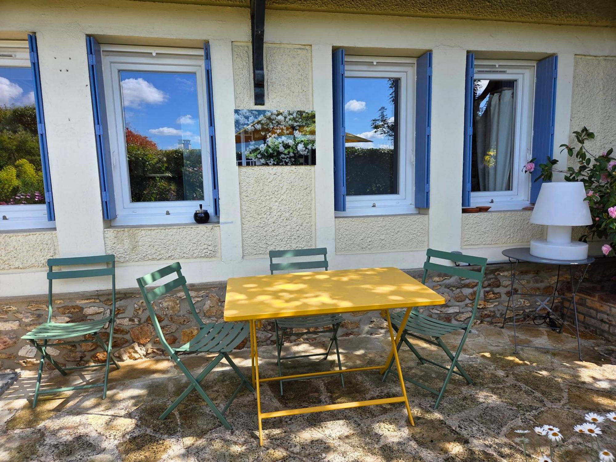 Clair Logis * Giverny